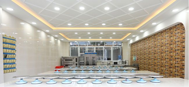 成都新东方西点西餐学校